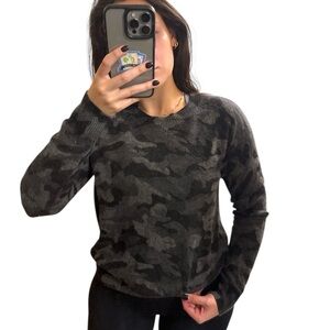 Aqua cashmere Camouflage Crew Neck Sweater
